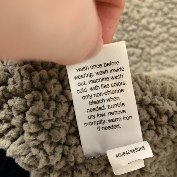 Women’s Sonoma Blue Faux Fur Lining Winter Vest Size Small - Picture 9 of 11